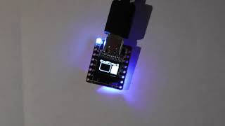 ESP32C3 0.42' OLED 72x40 SSD1306 pixel AI042C3 default demo connected with USBC Development board