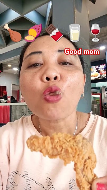 GOOD MOM EATING SO DELICIOUS FOOD EMOJI😋😋🍗🍠🍫🥛🍷ALL LIKE THE PICTURE#food#emoji#eating#makan#shorts