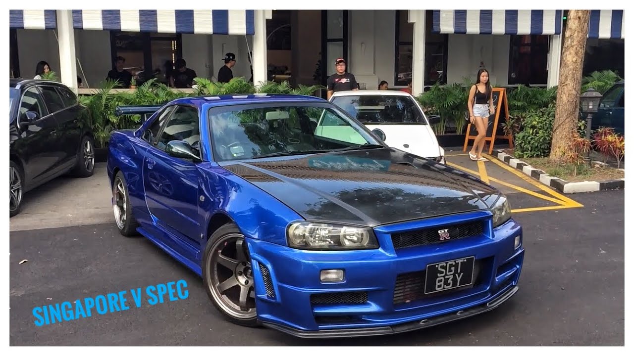 Nissan skyline bnr34