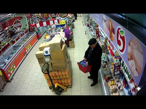 КАК КАВКАЗЦЫ ВОРУЮТ В ПЯТЕРОЧКЕ. Грузин спрятал корзину масла и колбасы в свой ПИДЖАК.