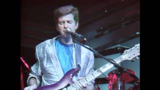 Barclay James Harvest - Victims Of Circumstance - 04 - I&#39;ve Got A Feeling (HQ).mp4