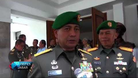 281 SISWA PERWIRA IKUTI UPACARA PENDIDIKAN 56 SESKOAD