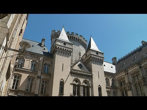Le donjon d'Angoulême ouvert à la visite (titré)
