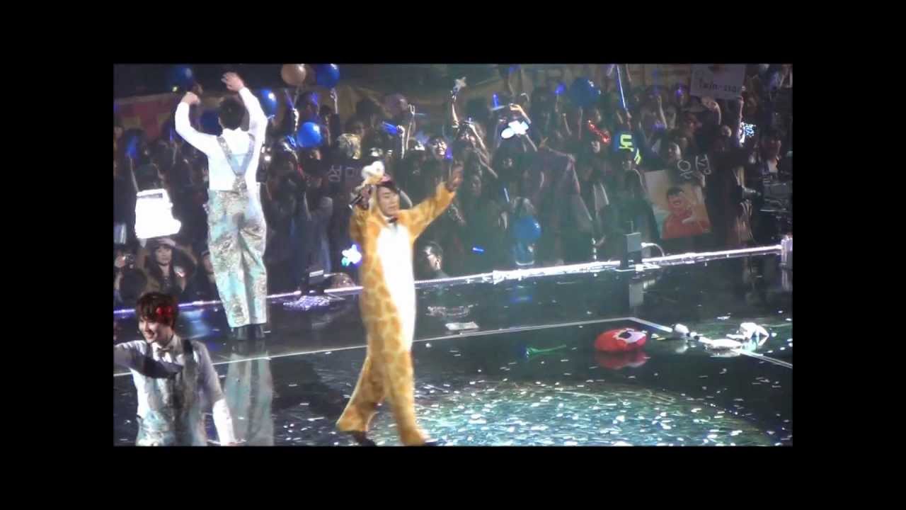 [HD Fancam]120414 SS4 Shanghai Giraffe Donghae,Eunhyuk and Ryeowook
