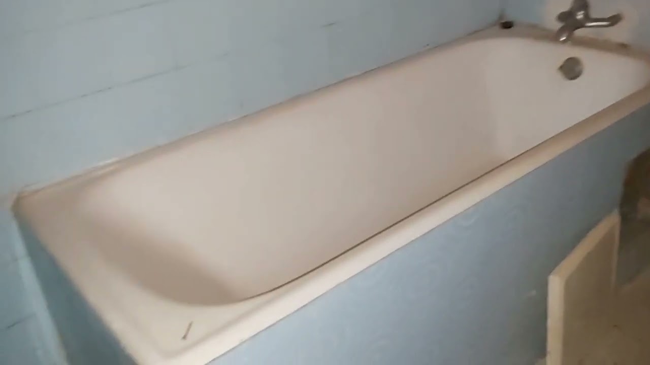 مدينة سلا حي السلام دار حرة محفظة مساحتها 107 R+1  حي الامير الصغير تمن 160 مليون 212661247058