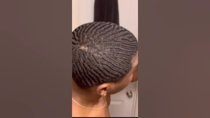 How to brush 720 waves ?                         #360waves #720waves #asmr #180waves#540waves #curls