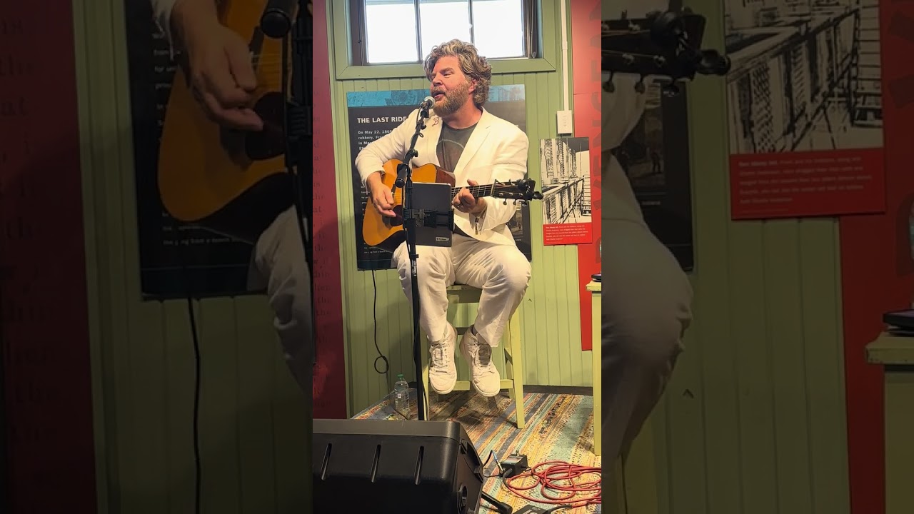 Bryan Simpson - Grandmother Loves A Robot