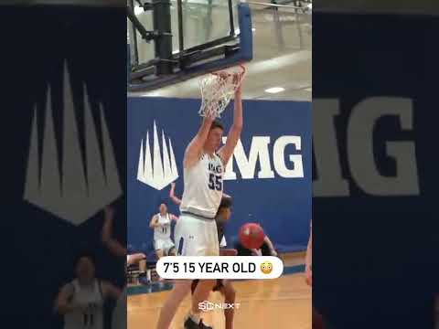 Imagine being 7'5 at 15 years old‼️ #shorts