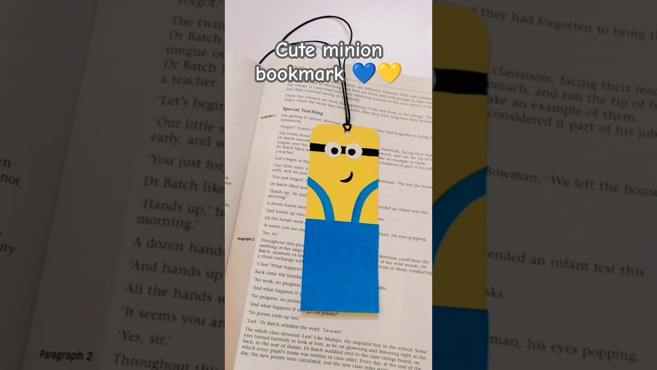 Diy cute minions bookmark 💙 