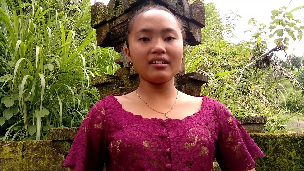 Praktek Dharmagita_ Komang Okta Viyani _ VIII A.