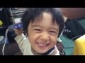 楽しそう　3歳児の ドライヤーの使い方