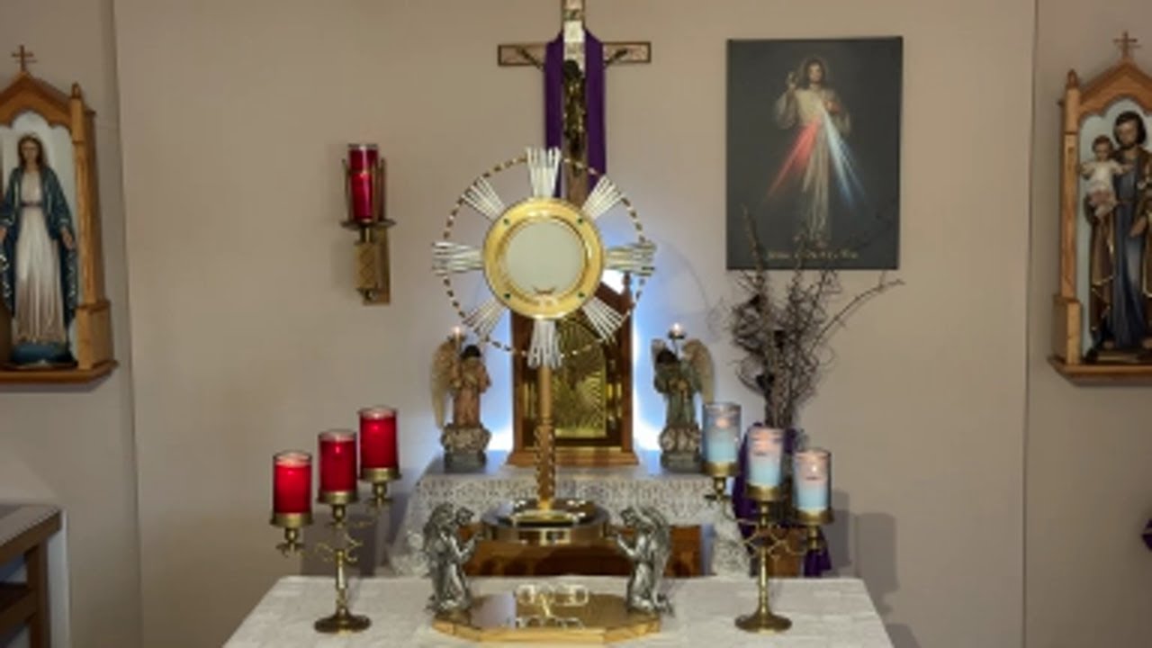 LIVE Eucharistic Adoration - Sisters of Divine Mercy