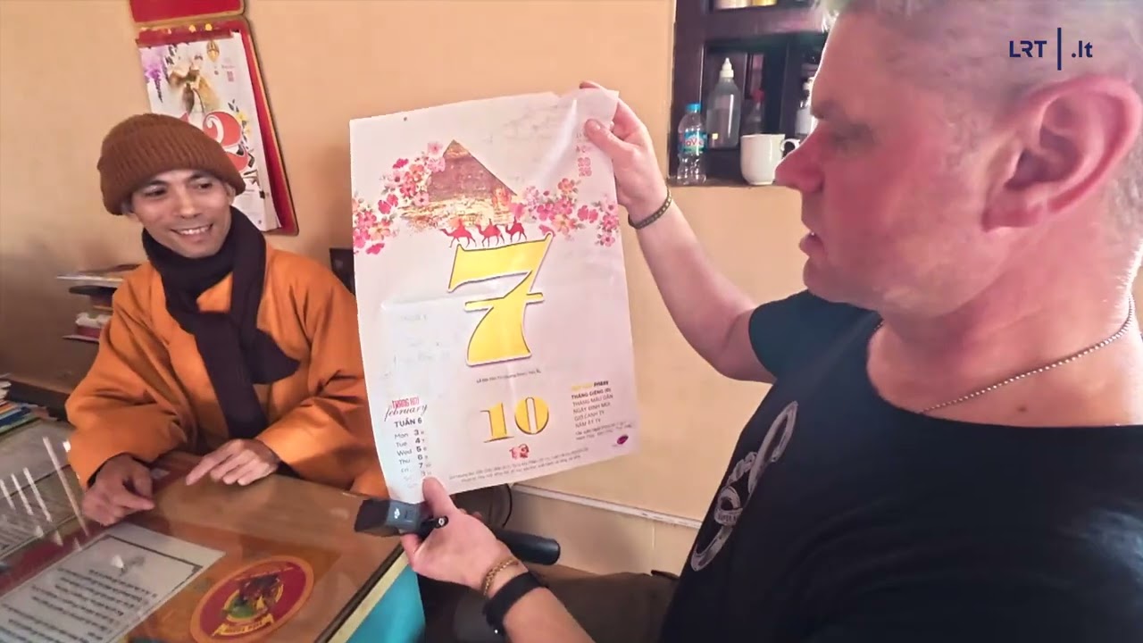 Nuo maisto Vietname apsinuodiję Sutkai: antibiotikai ir krūmai tapo geriausiais draugais