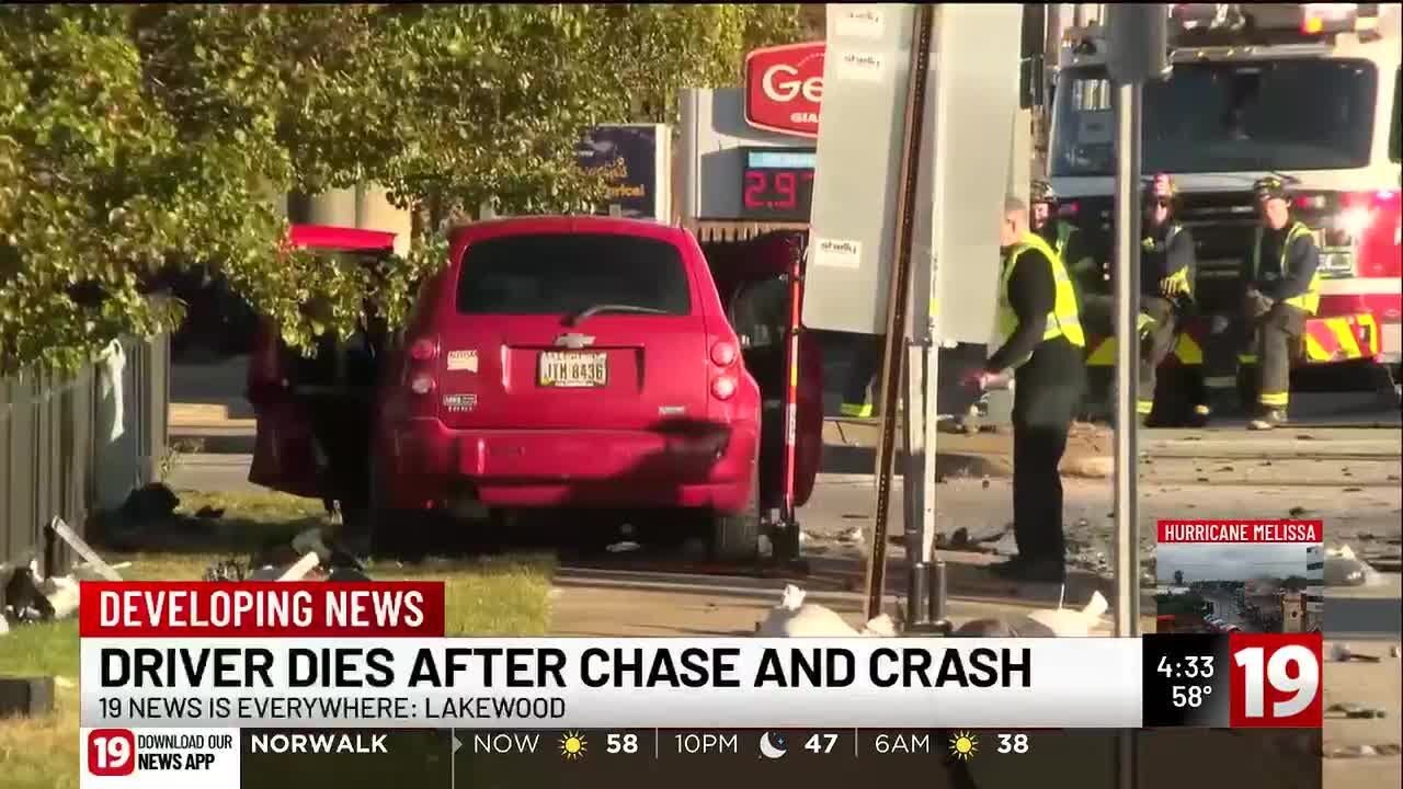 Driver flees traffic stop in Lakewood dies after causing serious crash ...