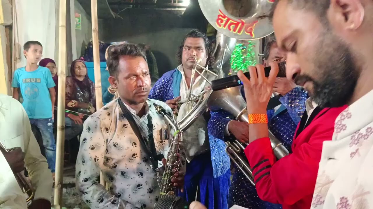 श्री महावीर बैंड हातोद इंदौर मा नौशाद भाई प्रोग्राम खजराना तालाब रोड मो 9329479550