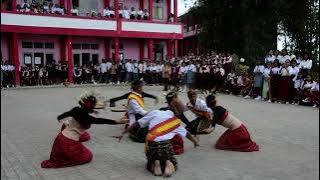 Tarian Kreasi Adat Manggarai paling Keren