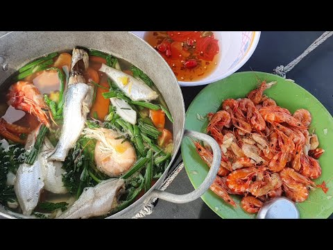 Video Bữa Cơm Trên Ghe • Canh Chua Cá Khóm Cà, Tôm Rang |... - youtube