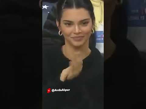 Basketbolcuların Korktuğu Kardashian Kızları..