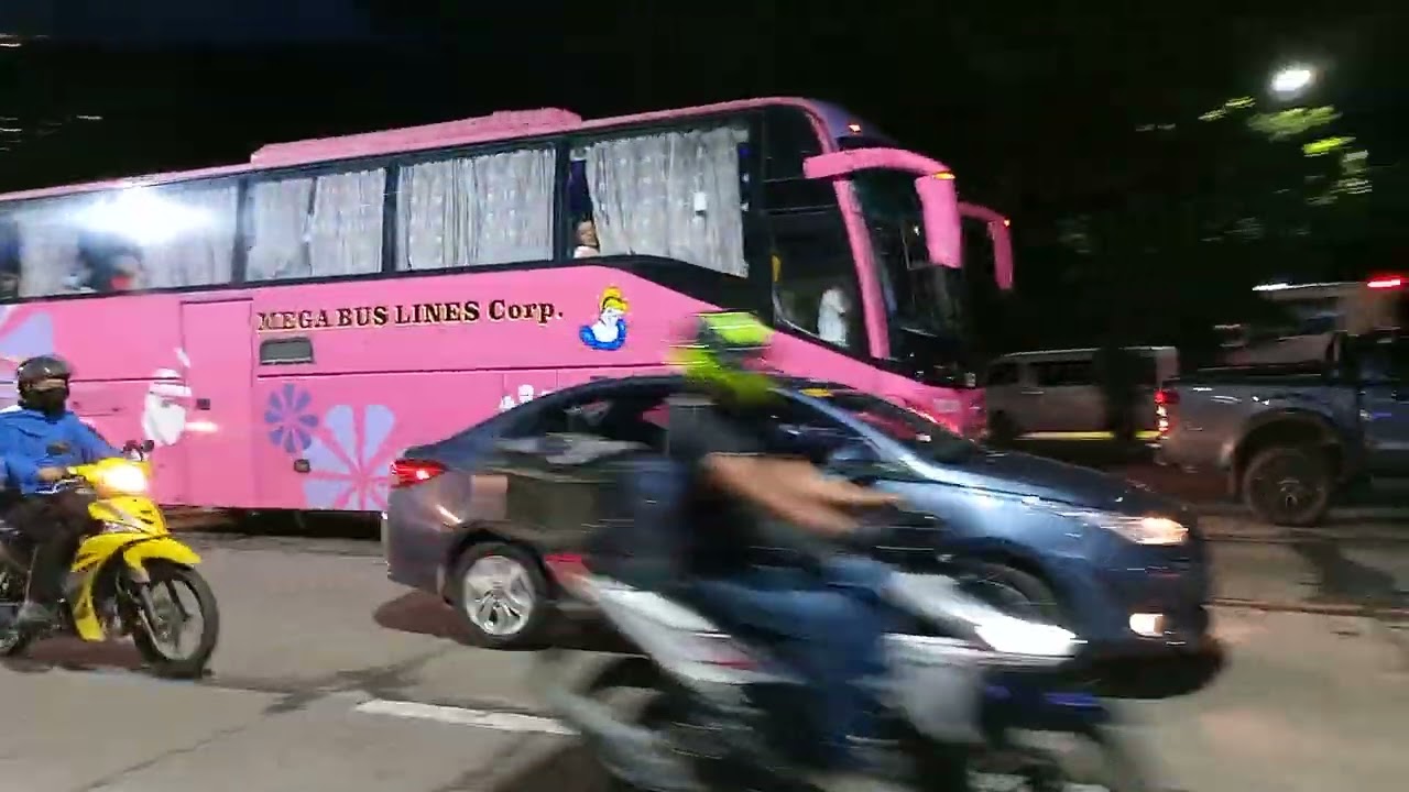 Mega Bus Lines Higer KLQ6123K U-Tour