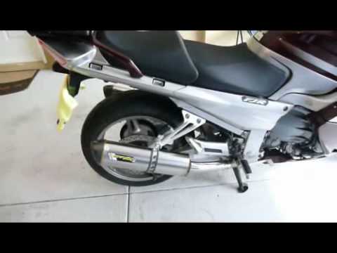 Yamaha FJR 1300 AW with Two Brothers M-2 V.A.L.E. Titanium Exhaust