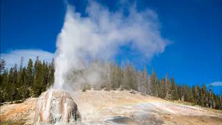 Mainstream says ► "Yellowstone Volcano won't erupt anytime soon, but a debate still rages"