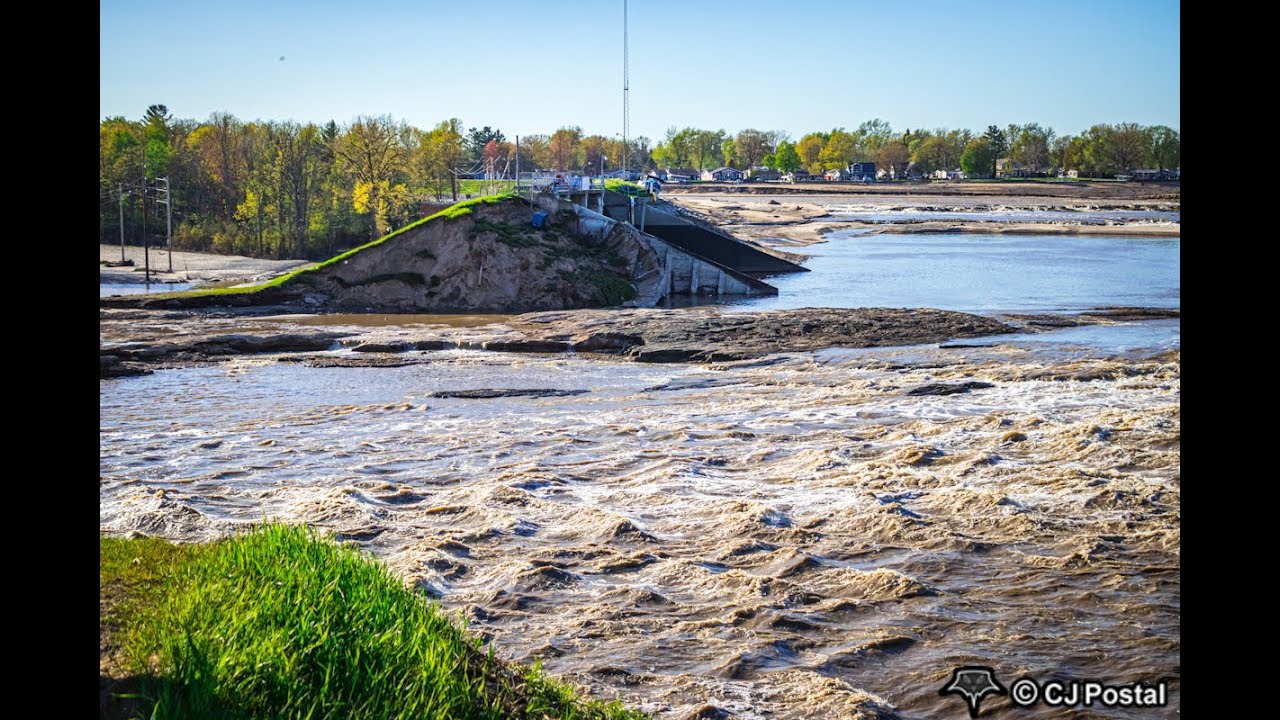 Wixom Lake / Edenville Dam Collapse Destruction - Edenville, MI 5/21 ...