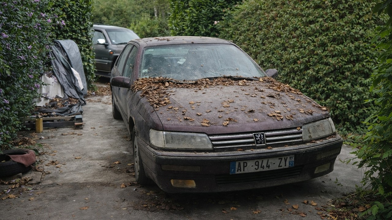 Восстанавливаем заброшенный Peugeot 605, но на этот раз с двигателем V6.