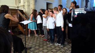 Video-Miniaturansicht von „Tu chantes comme une casserole à la fête de la musique de Benoistville le 13/06/14“