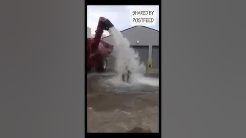 This Guy Accepted The ALS Ice Bucket Challenge In An Amazing New Level