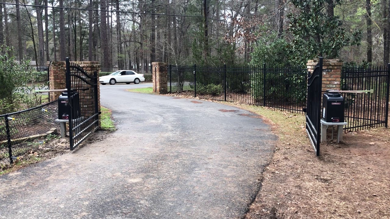 LiftMaster RSW12U Residential Dual Gate Openers YouTube