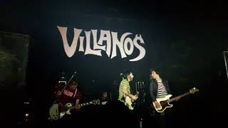 Video thumbnail of "Sacate todo/descontrol - Villanos C.C. Favero 07/09/18"