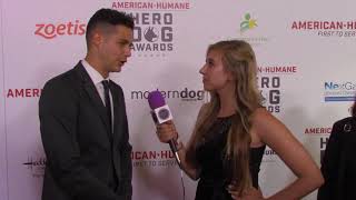 Hero Dog Awards Awards 2017 | Wells Adams  | PopHeartsTV Red Carpet