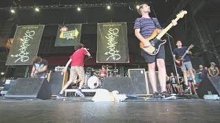 Video thumbnail of "Real Friends - Mess - Live - 2016 Vans Warped Tour - HD"