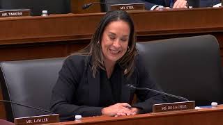 Congresswoman De La Cruz: Oversight of Prudential Regulators Committee Hearing