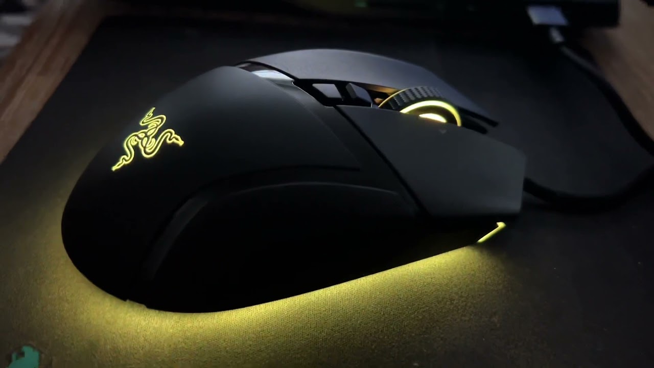 Razer Basilisk V3 Customizable Ergonomic Gaming Mouse: Fastest Gaming Mouse  Switch - Chroma RGB Lighting - 26K DPI Optical Sensor - 11 Programmable  Buttons - HyperScroll Tilt Wheel - Classic 