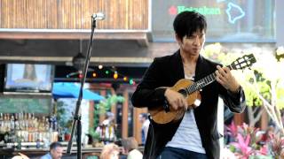 Jake Shimabukuro plays "143" at Farmers Insurance Hawaii Showcase chords