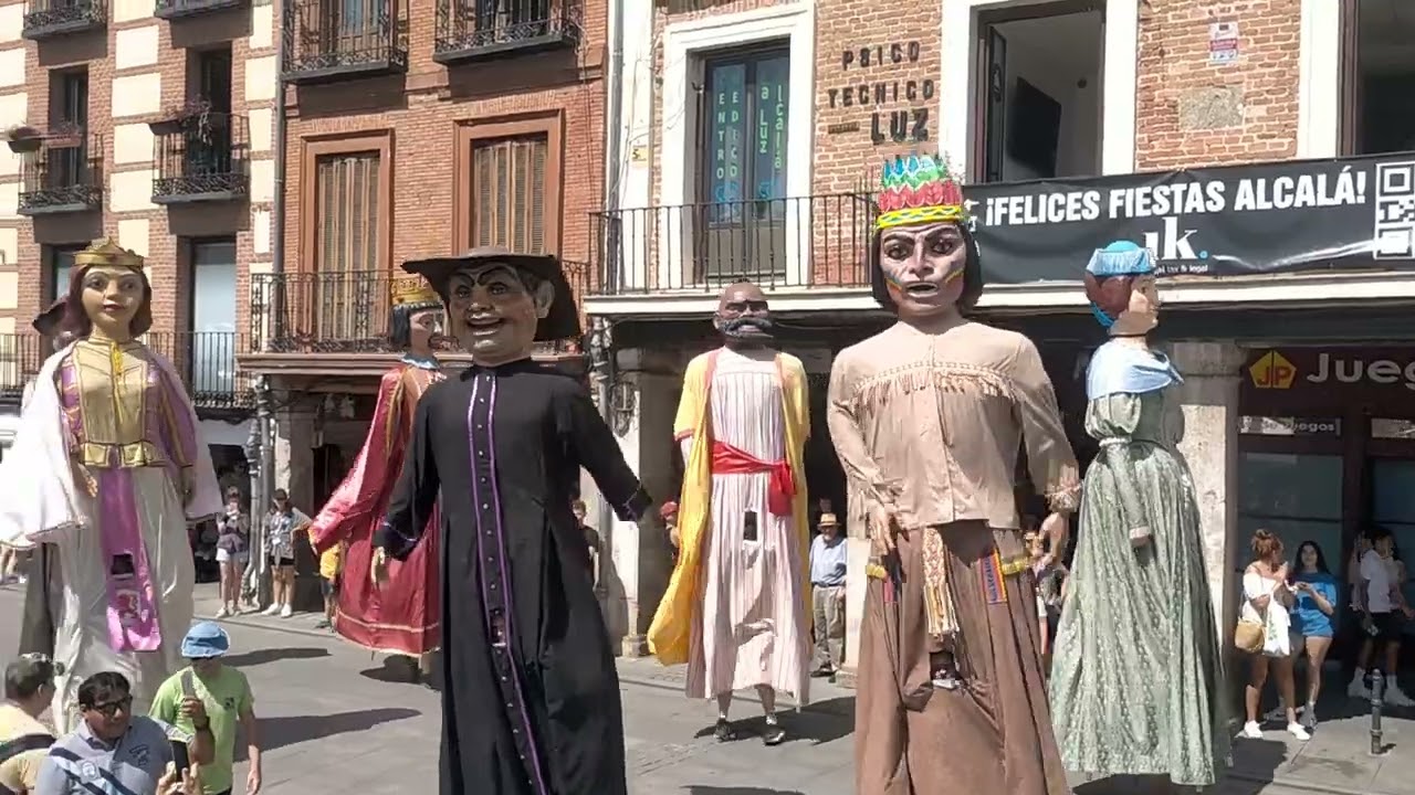 SIGUE AL LIDER - Gigantes y cabezudos Alcalá de Henares 2023 CAP 30