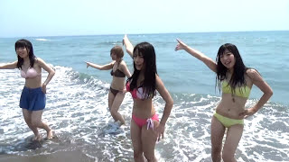 春野恵, 刻田麻亜子, 鈴木あやめ, 成瀬ゆり & 撮影:若原麻希 Taken in Shichirigahama Japan on July. Mugen Regina is a Japanese "progressive metal" idol group ...