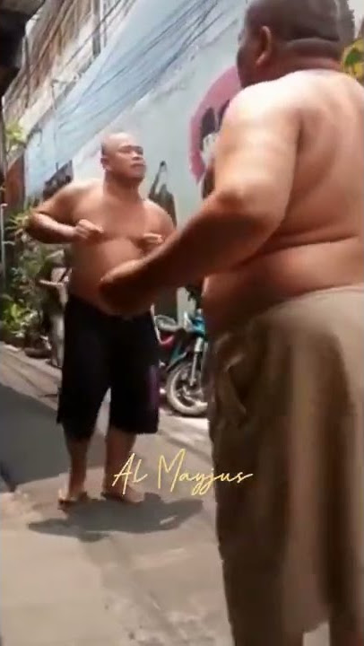 orang gendut joget santai#shorts