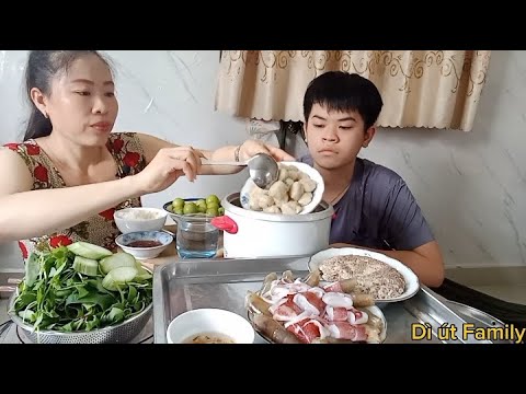 Nhà Còn Ít Chả Cá Cóc,Cua Đồng,Mua Thêm Ít Tôm Mực Nấu Nồi Lẩu Cua Đồng ...