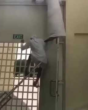 شرمها هههههههههههههههههههههههههه