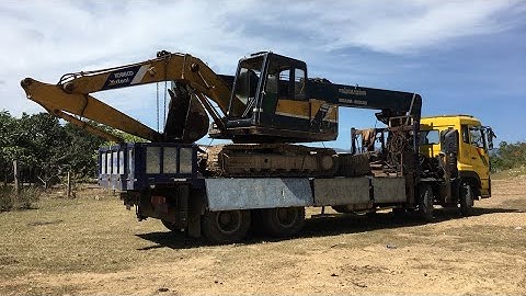 Nhận Vận Tải, Nâng Chuyển Hàng Hoá Máy Móc, Thiết Bị Công Nghiệp Bằng Xe Cẩu Thùng Tại Bình Thuận