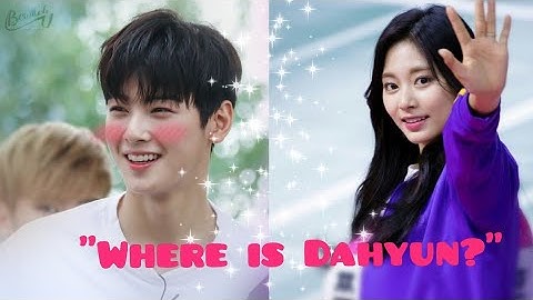 Eunwoo having an *Awkward* conversation with Twice