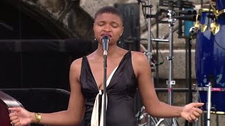 Lizz Wright - The Eagle and Me - 8/10/2003 - Newport Jazz Festival (Official)