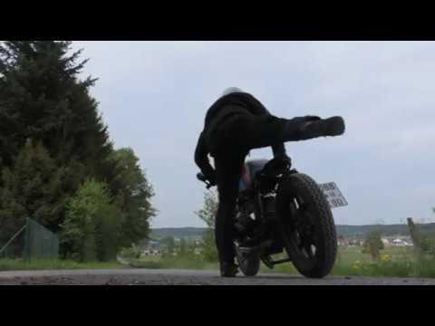 Bmw Bobber Cafe Racer Moritz Youtube