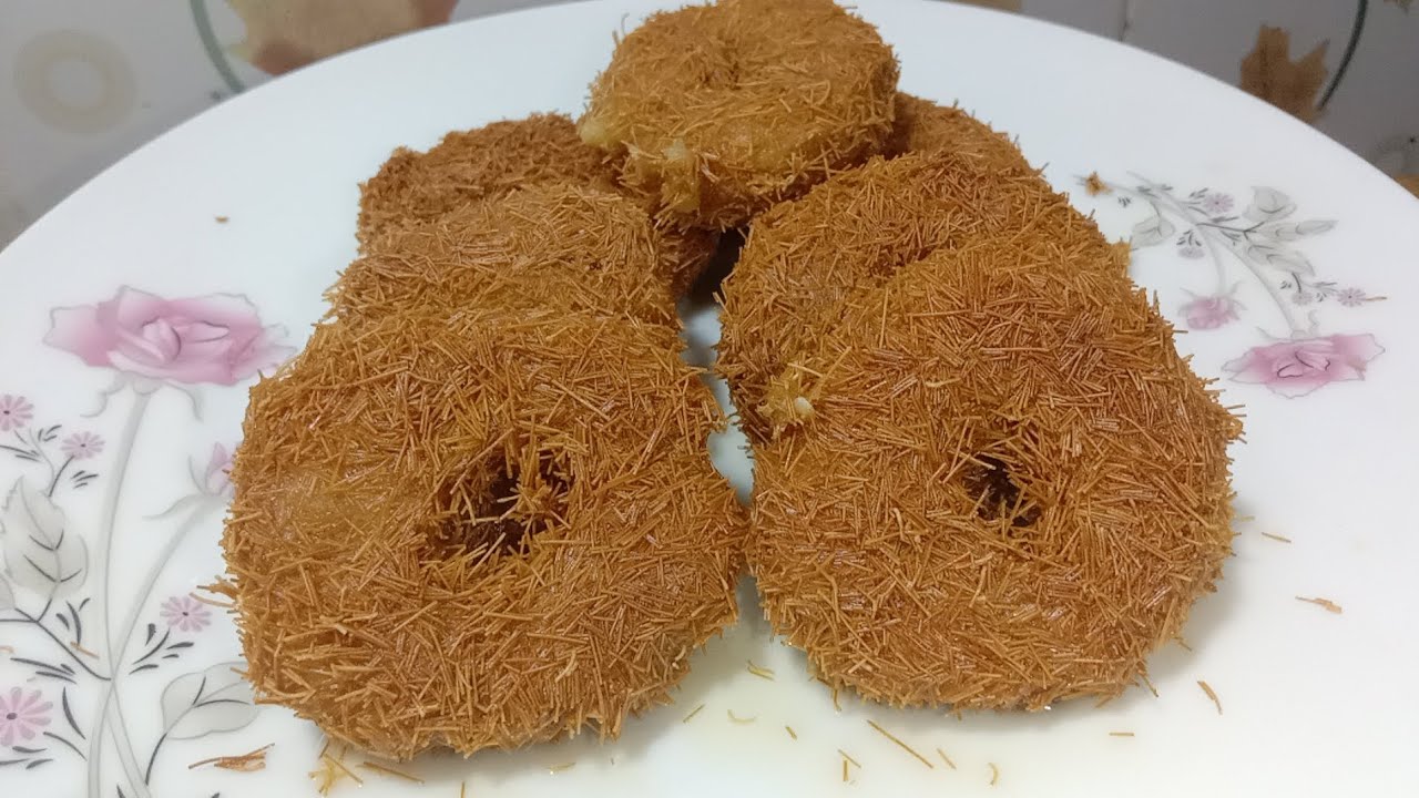 আলু আর অল্প চিকেন দিয়ে তৈরি ঝটপট ইফতার রেসিপি আলু দিয়ে চিকেন ডোনাট রেসিপি  