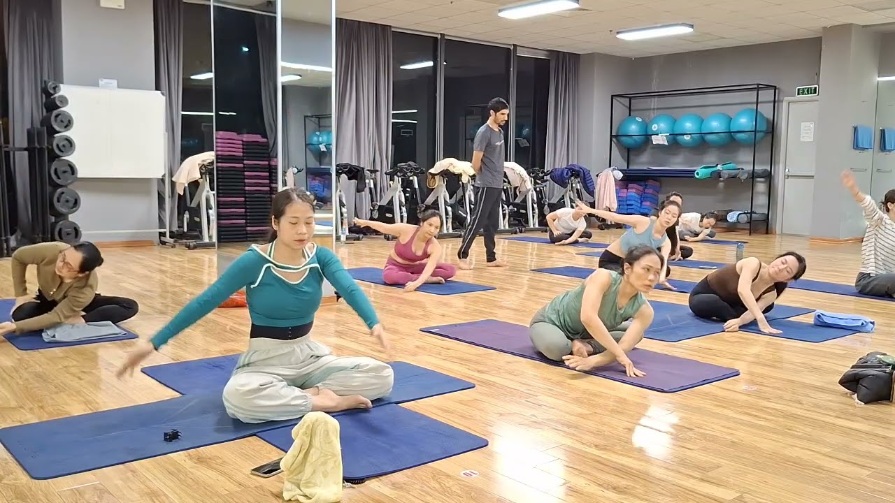  yoga contortion flexibility total body stretch