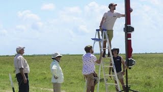 UTSA students take learning to new heights with rocket project