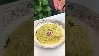 ক্রিম আইসক্রিমে পরিণত হয়ে নুডলস রান্না করা