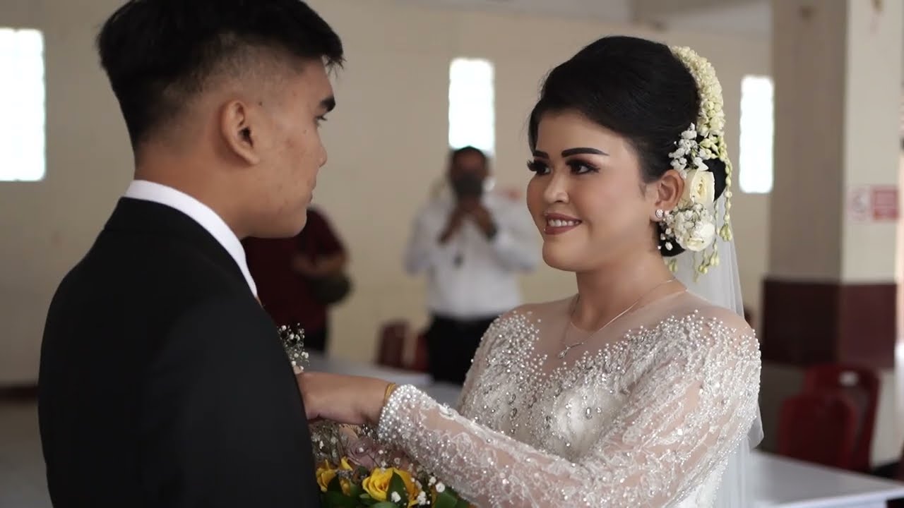 MARSIBUHAI BUAHI TOMMY TOBING & HANNA SIMANJUNTAK